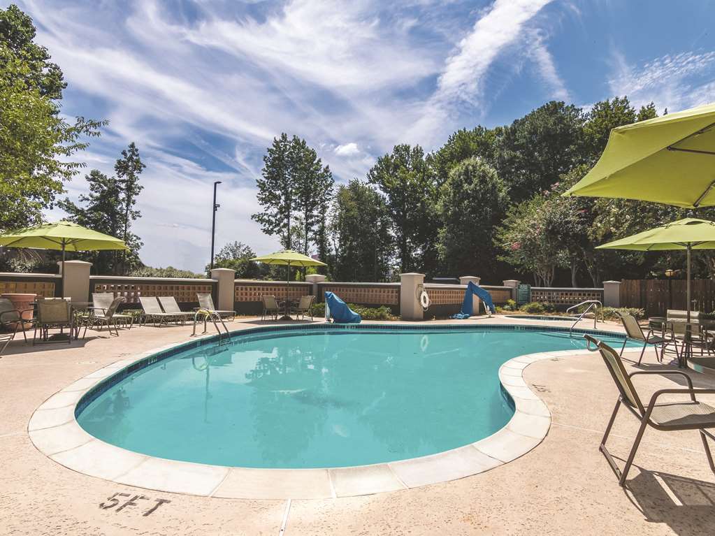 La Quinta By Wyndham Atlanta Conyers Hotel Facilities photo
